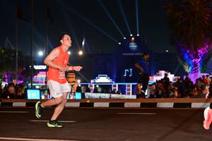 BIB: 206
                            <button type="button" onclick="openModal(15062721)" class="btn btn-primary btn-sm float-right btn-popup" data-toggle="modal" data-target=".modal-high-quality">
                        <i class="fas fa-shopping-cart"></i> Add to Cart
                    </button>
                                            <button type="button" onclick="isThisMe(15062721, true)" class="btn btn-success btn-sm float-right btn-popup btn-isme hidden" data-toggle="tooltip" data-placement="bottom" title="นี่คือรูปของคุณใช่ไหม คลิกที่นี่เพื่อเอาเข้าอัลบั้ม">
                        <i class="fas fa-plus"></i> Add to album
                    </button>
                    <button type="button" onclick="isThisMe(15062721, false)" class="btn btn-warning btn-sm float-right btn-popup btn-isnotme hidden">
                        <i class="fas fa-ban"></i> Remove from album
                    </button>